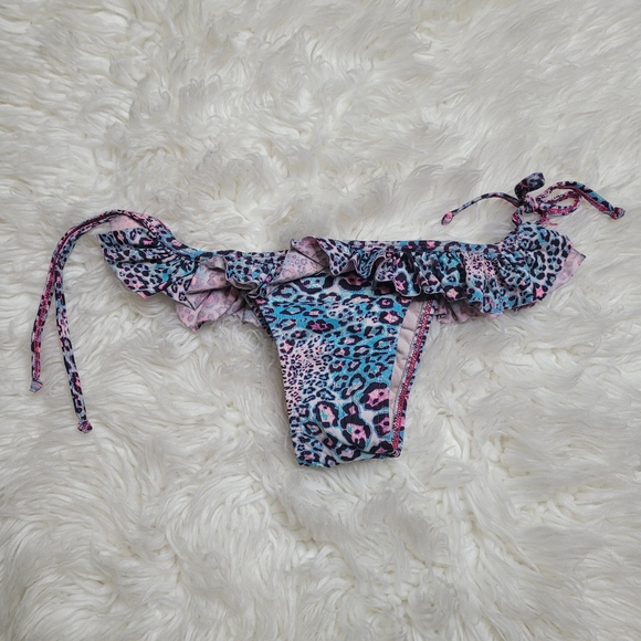 Colorful Leopard Bottom - Picture 3 of 3